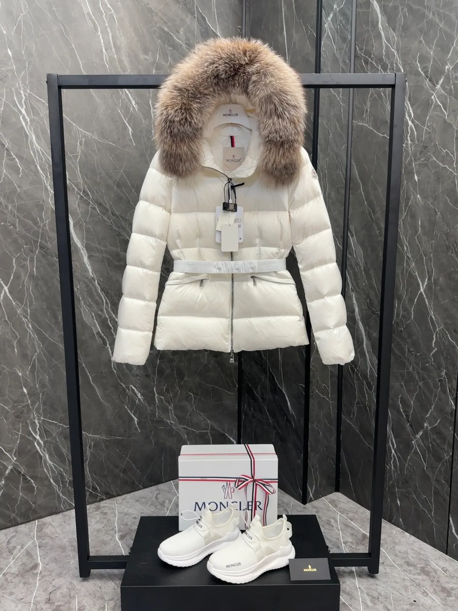 Moncler Boed Boed longue saison ， ， 。 (⚠️ ， ） Boed ， ， 。 longue saison ， 。 • longue saison •Longue saison • • • • ， • ， • Size：1-4